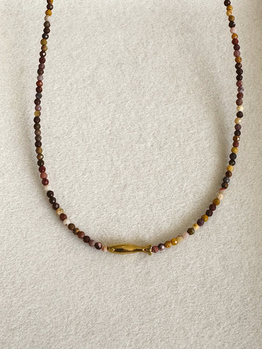 Poise necklace - Fish - Mookaite