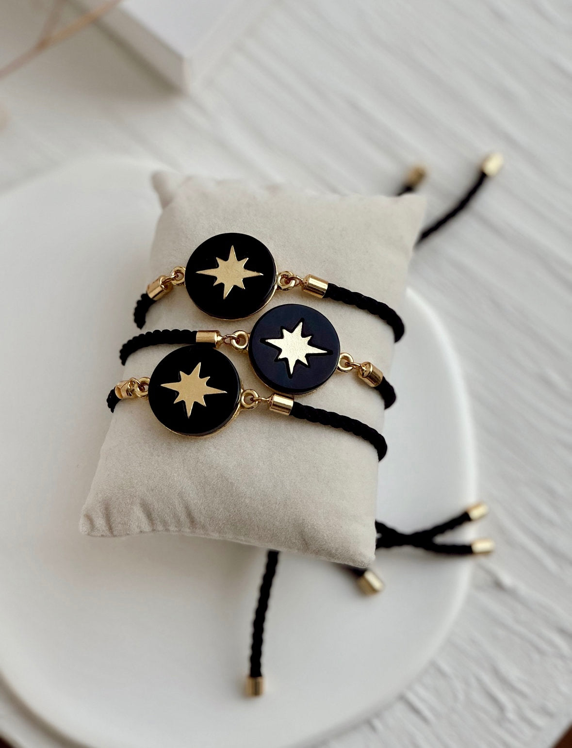 Northern night sky  image 1