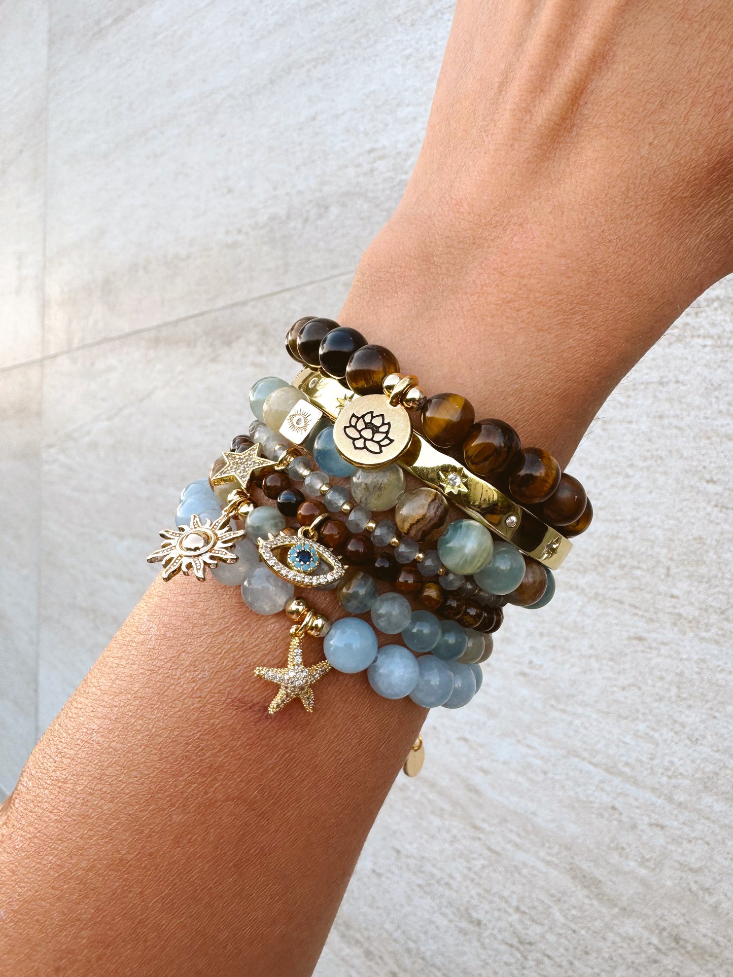 Bloom Gracefully - Tiger Eye Bracelet - 8mm image 0