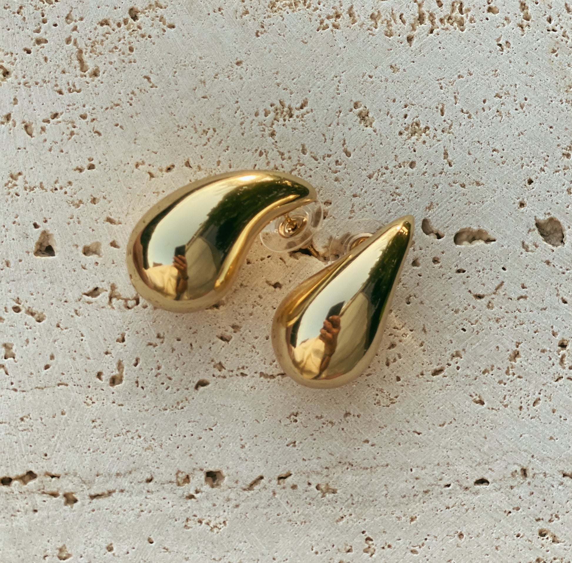 Golden drops  image 2