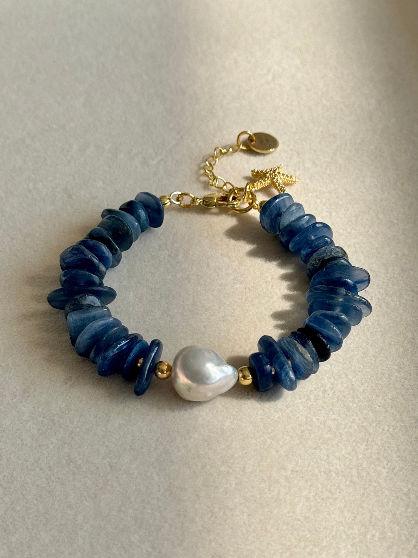 Stone of Alignment - kyanite image 1