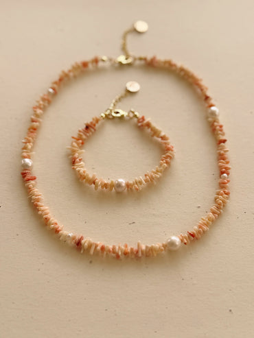 Sun-kissed coral set image 1