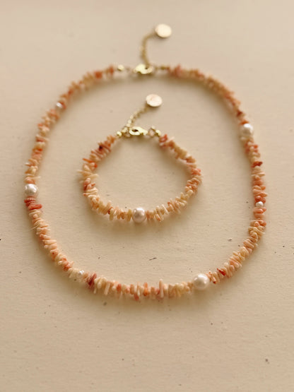 Sun-kissed coral set image 1