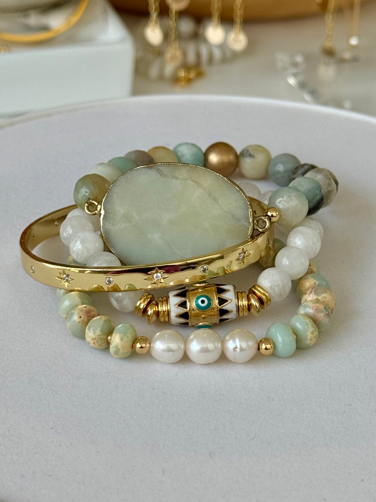 Jasper & Baroque pearls image 5