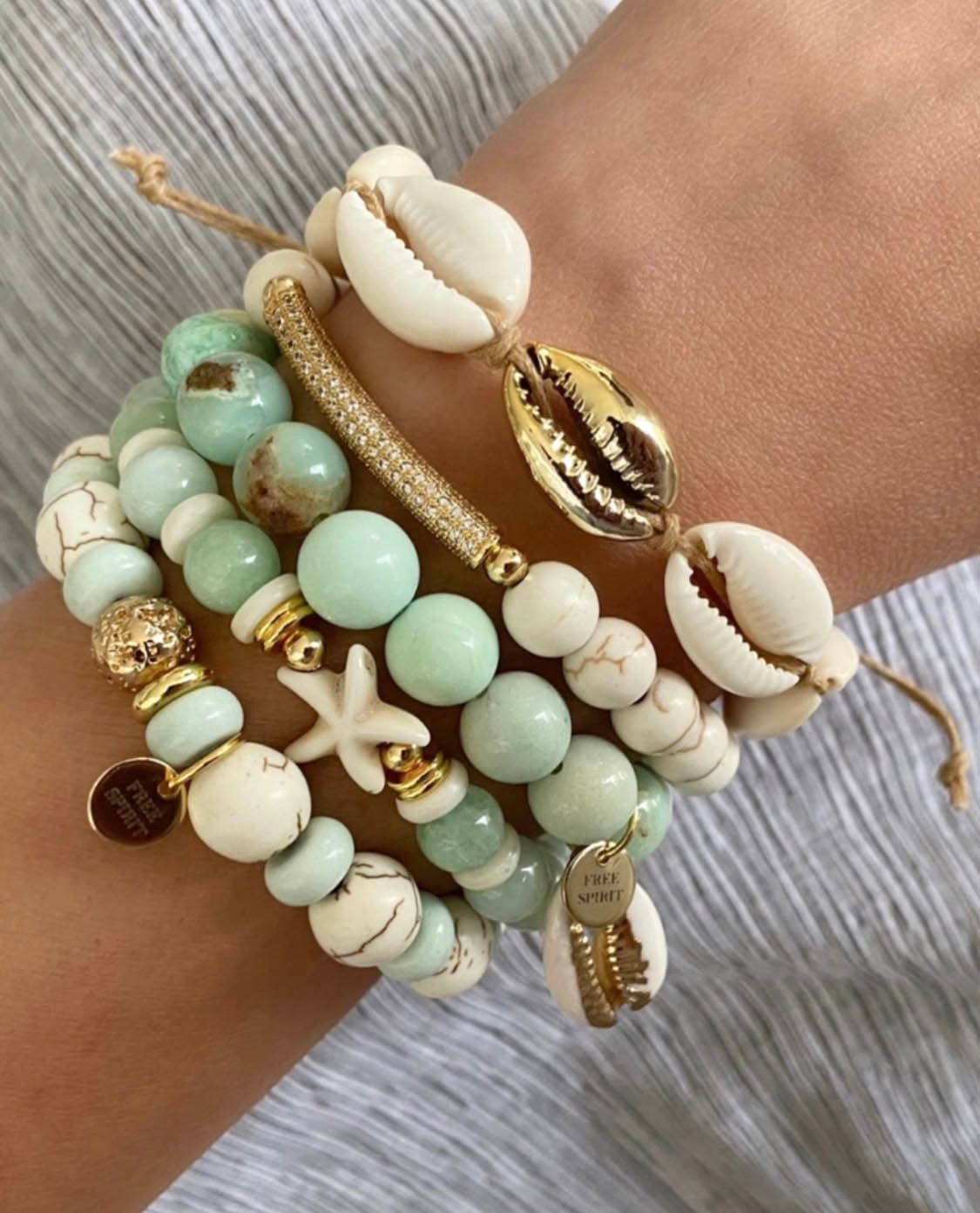 Shell bracelet image 3